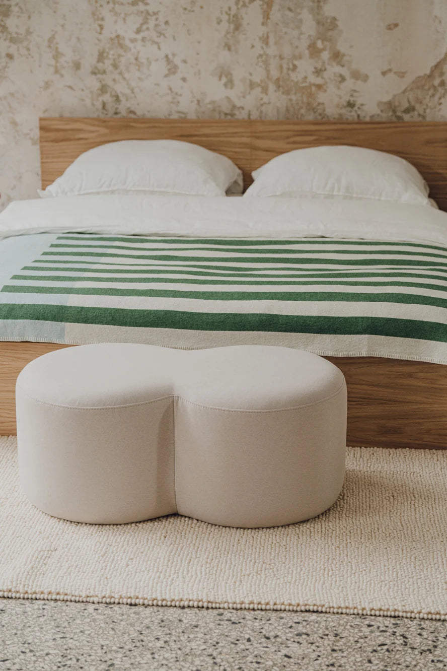 FussyPeople_ContemporayDesign_UmboPouf_CloudBeige_Nooma_5