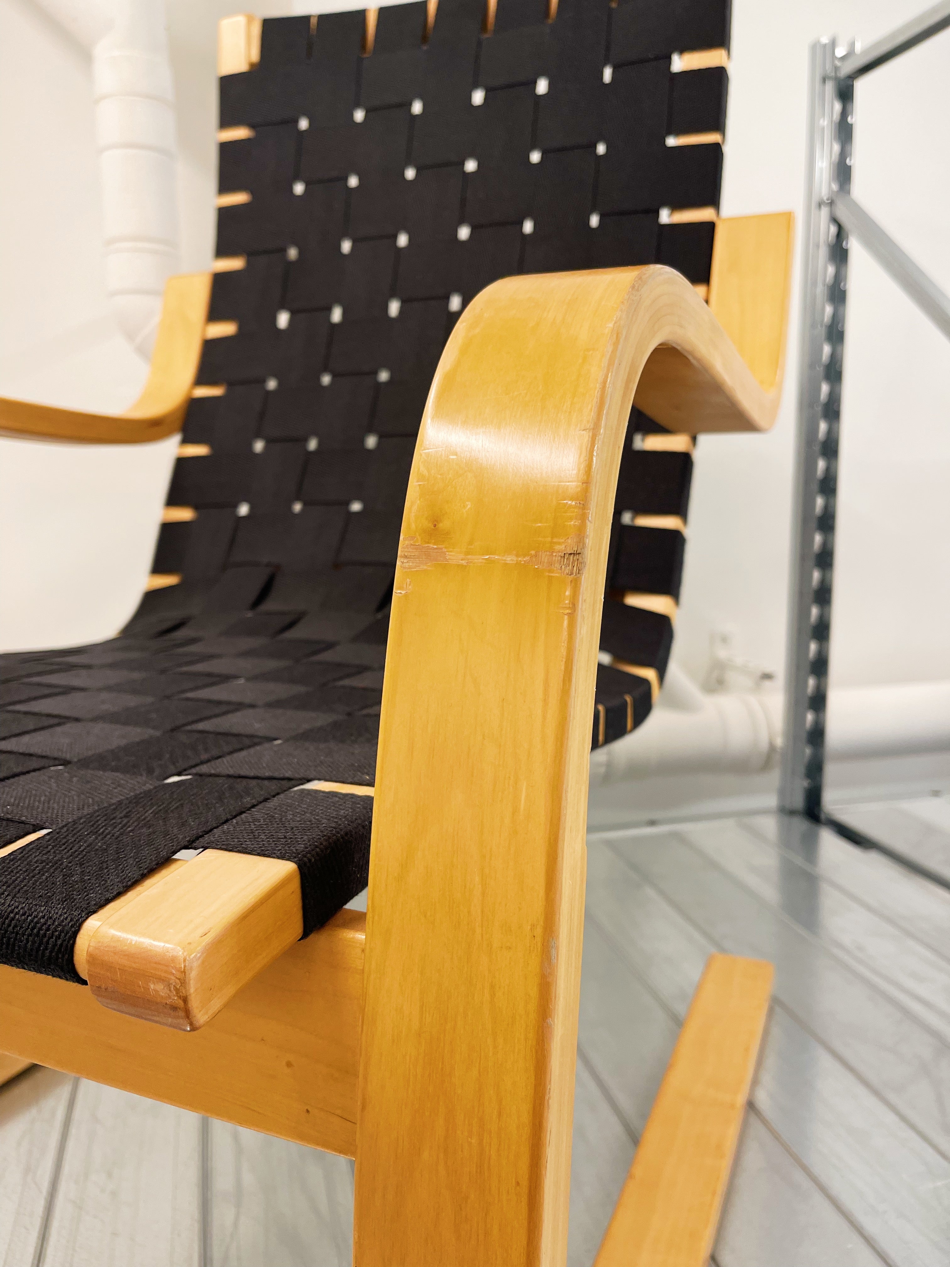 VINTAGE 406 CHAIR BY ALVAR AALTO FOR ARTEK (BLACK) – Fussy People