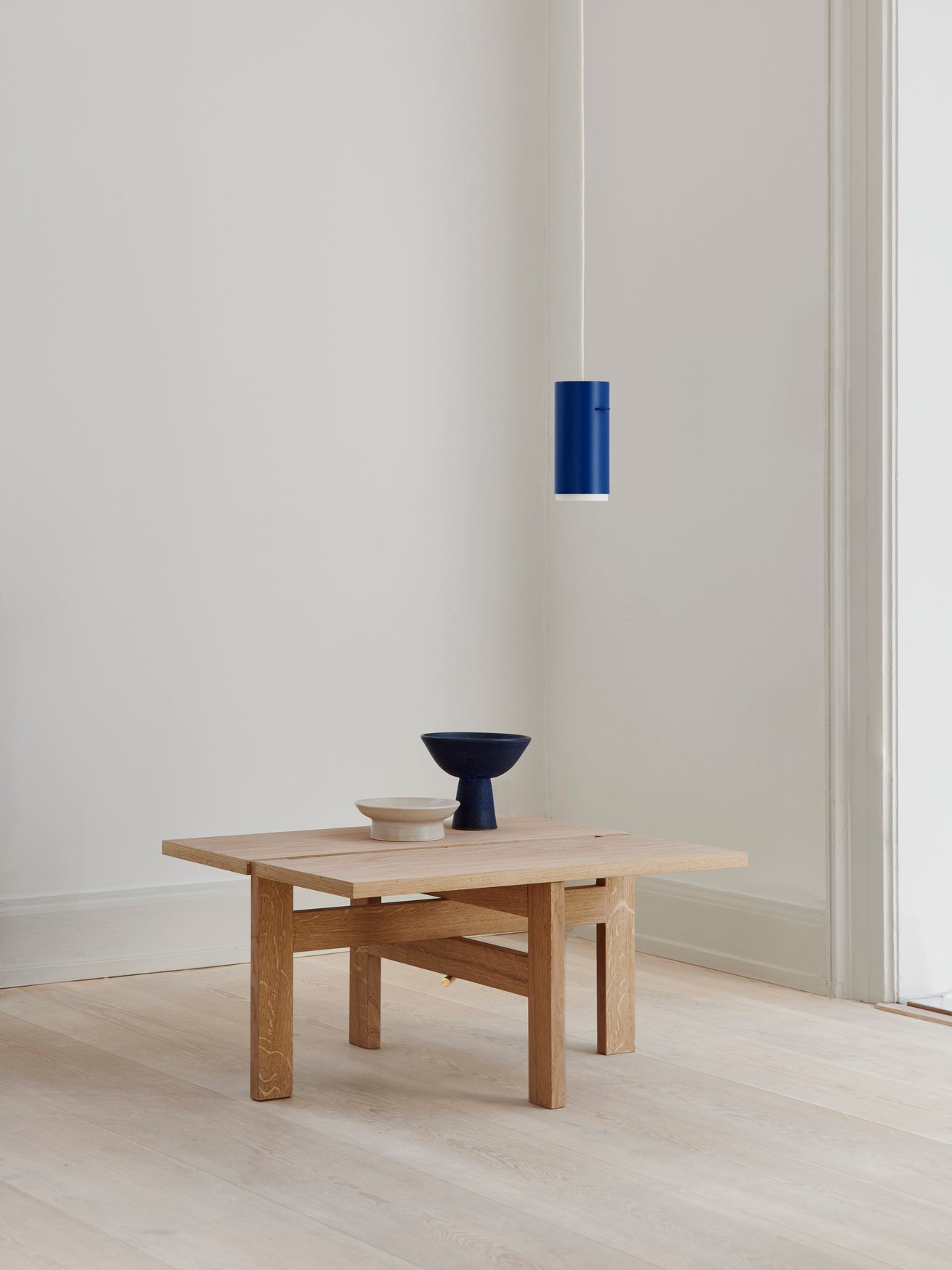 MOEBE RECTANGULAR COFFEE TABLE Fussy People