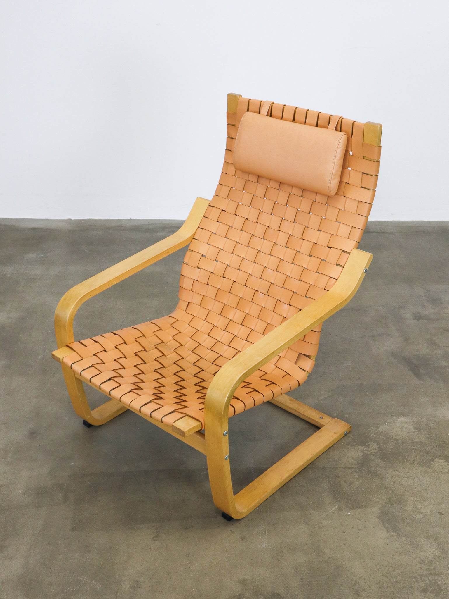 POANG LIMITED EDITION LEATHER LOUNGE CHAIR Fussy People